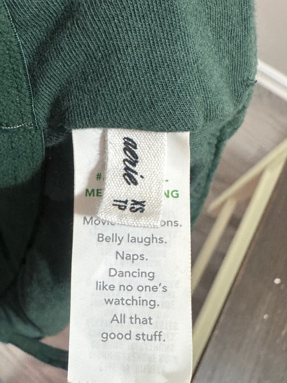 Aerie green crop top with lace detail Woman’s Size XS - Picture 5 of 5